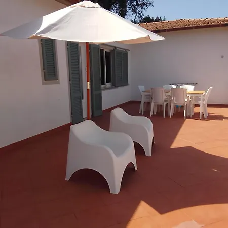 I Salici Apartment *